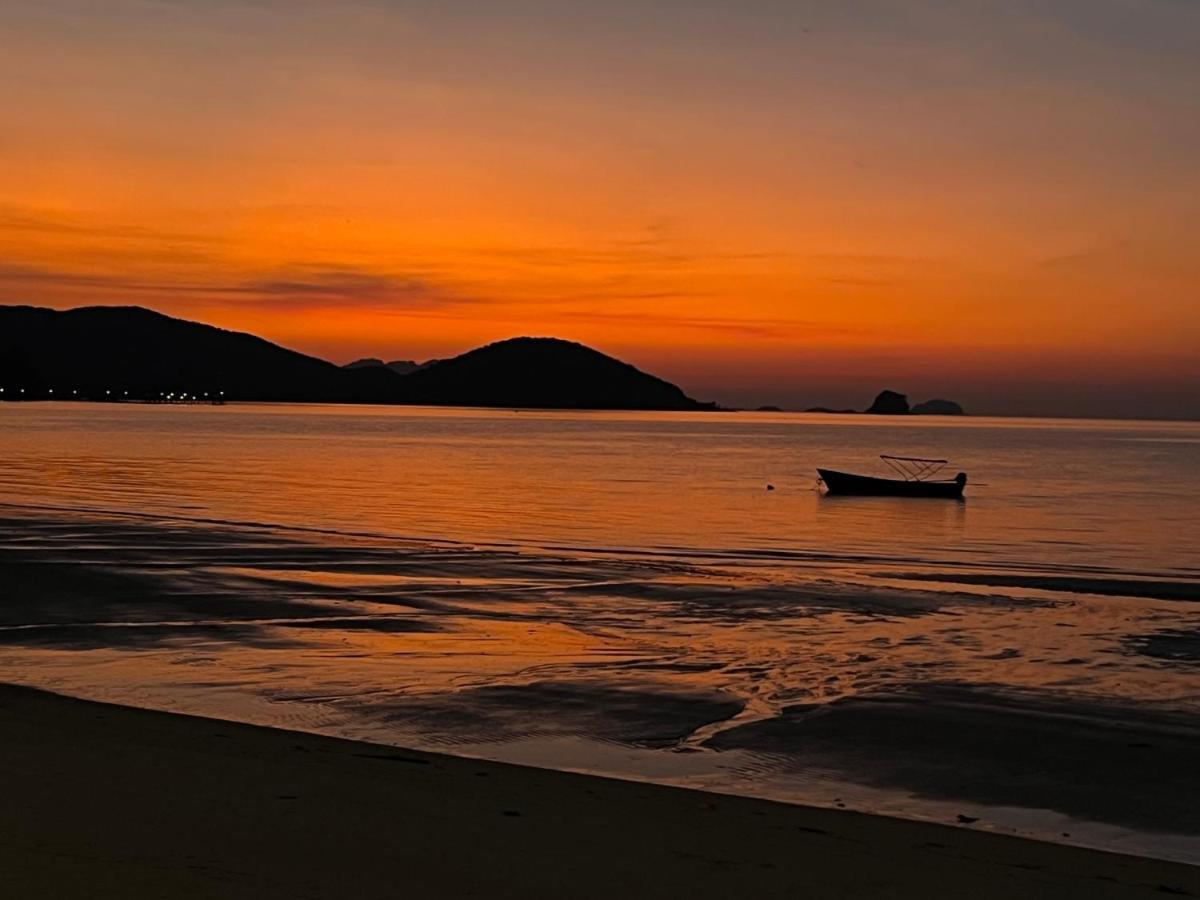 Twocans Resort Kohmak - Sha Koh Mak Bagian luar foto
